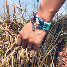 Load image into Gallery viewer, Pulsera Mala - 108 cuentas - Cuarzo Azul & Rodocrosita