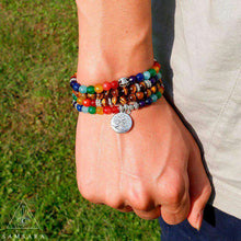 Cargar imagen en el visor de la galería, Pulsera Mala - 108 cuentas - 7 Chakras